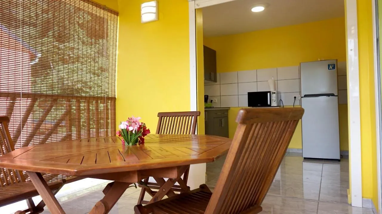 Appartement Charmant A Deshaies Piscine Partagee 46 M² Guadeloupe
