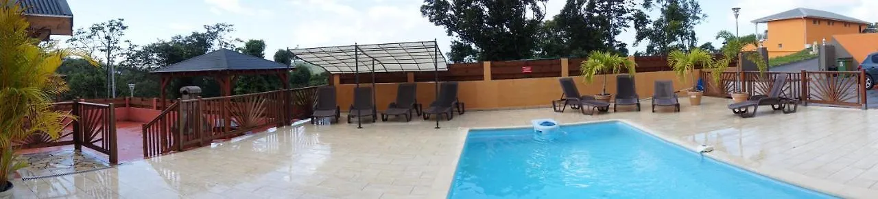 Appartement Charmant A Deshaies Piscine Partagee 46 M² Apartment